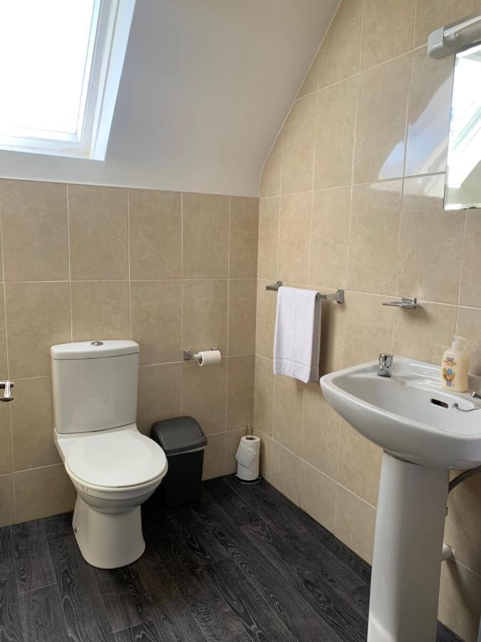 Apartament Newcastle Townhouse Galway Zewnętrze zdjęcie