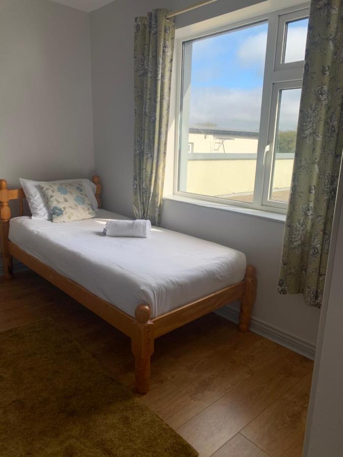 Apartament Newcastle Townhouse Galway Zewnętrze zdjęcie