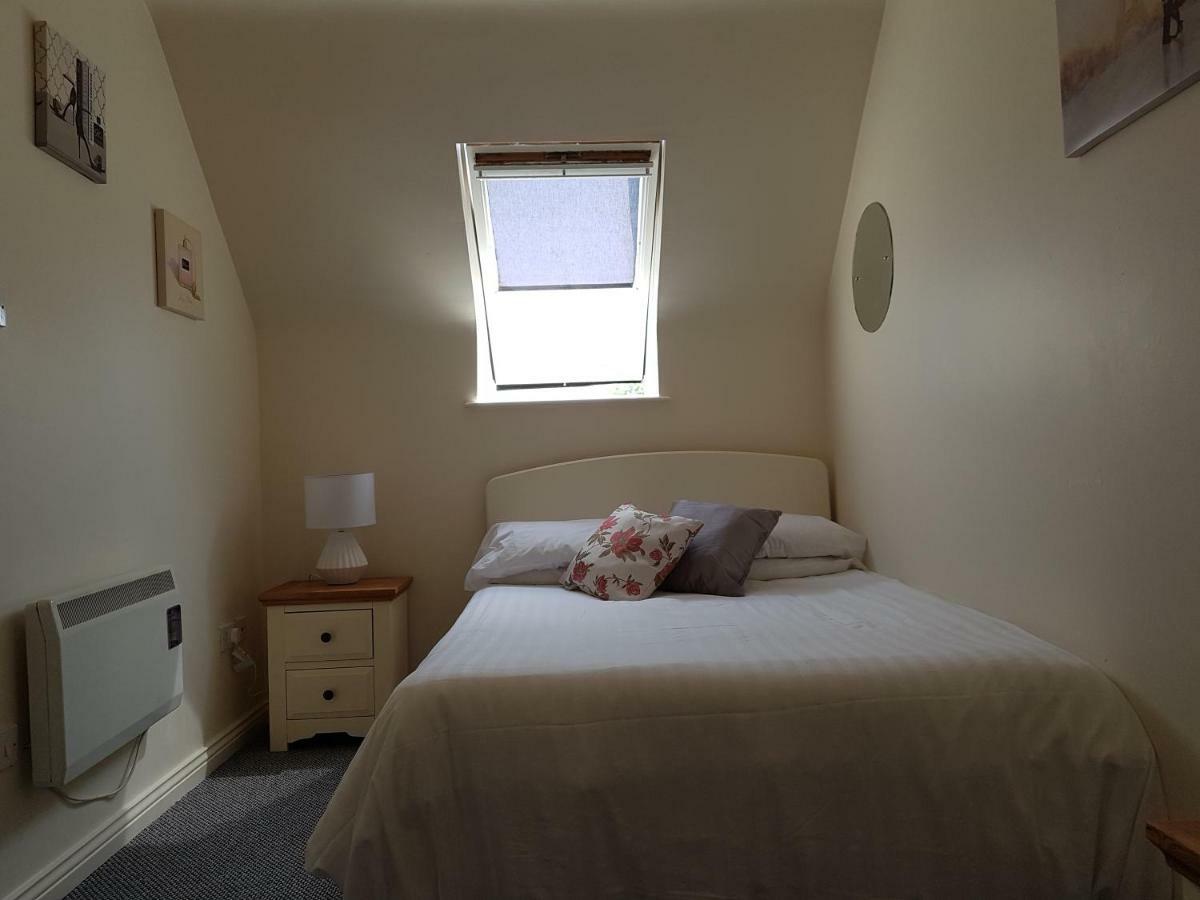 Apartament Newcastle Townhouse Galway Zewnętrze zdjęcie