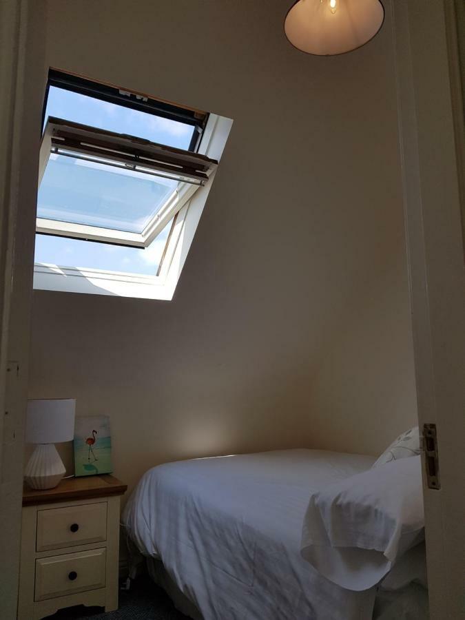 Apartament Newcastle Townhouse Galway Zewnętrze zdjęcie